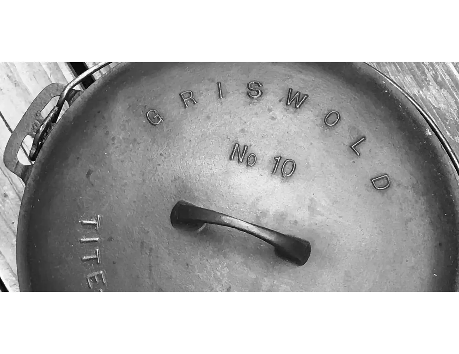 Griswold No. 10 pot lid